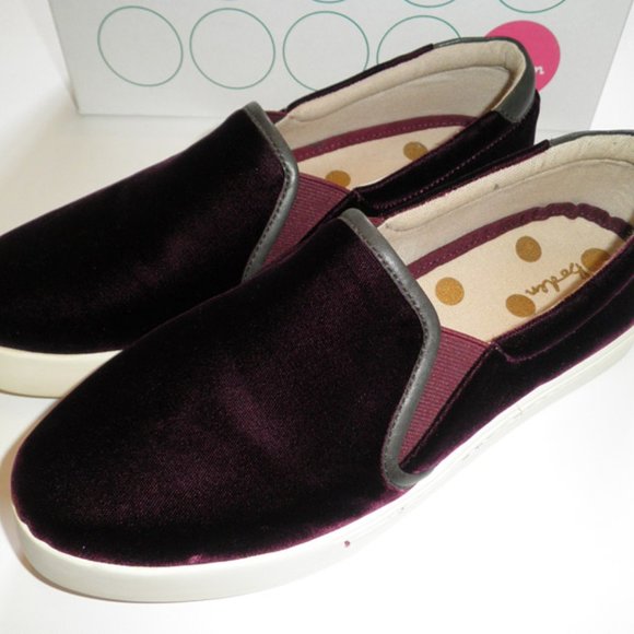 Boden Burgundy Velvet Slip On Sneakers in BOX 8.5 - Picture 7 of 8